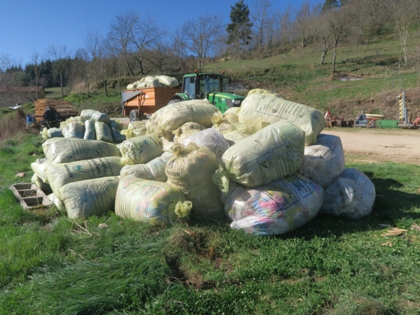 Bien préparer la collecte des déchets plastiques d’élevage