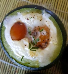Œufs en cocotte de courgettes