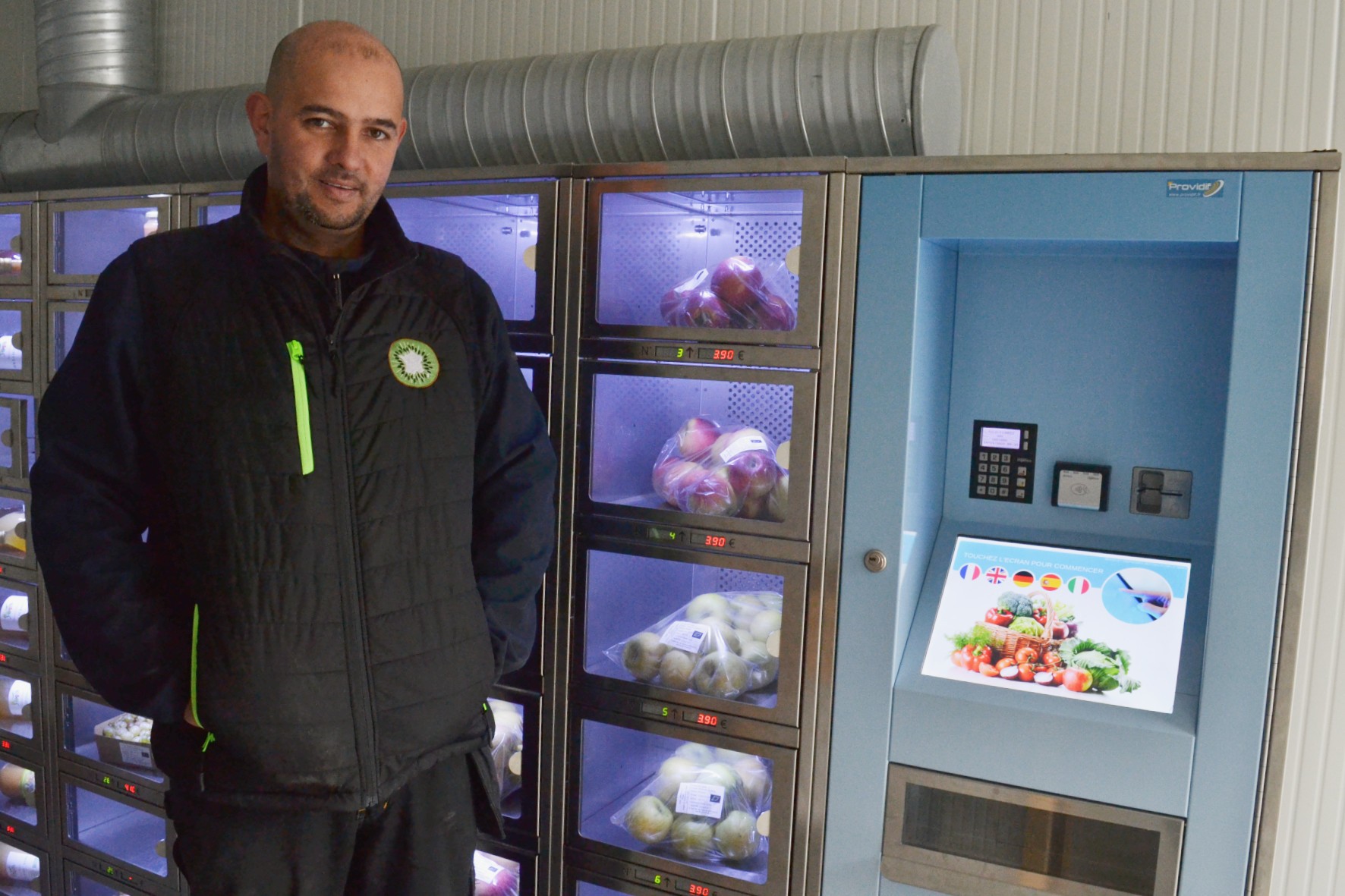 Un distributeur pour des fruits à tout heure