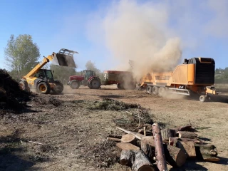 Un chantier « test » de co-compostage de déchets verts à la ferme