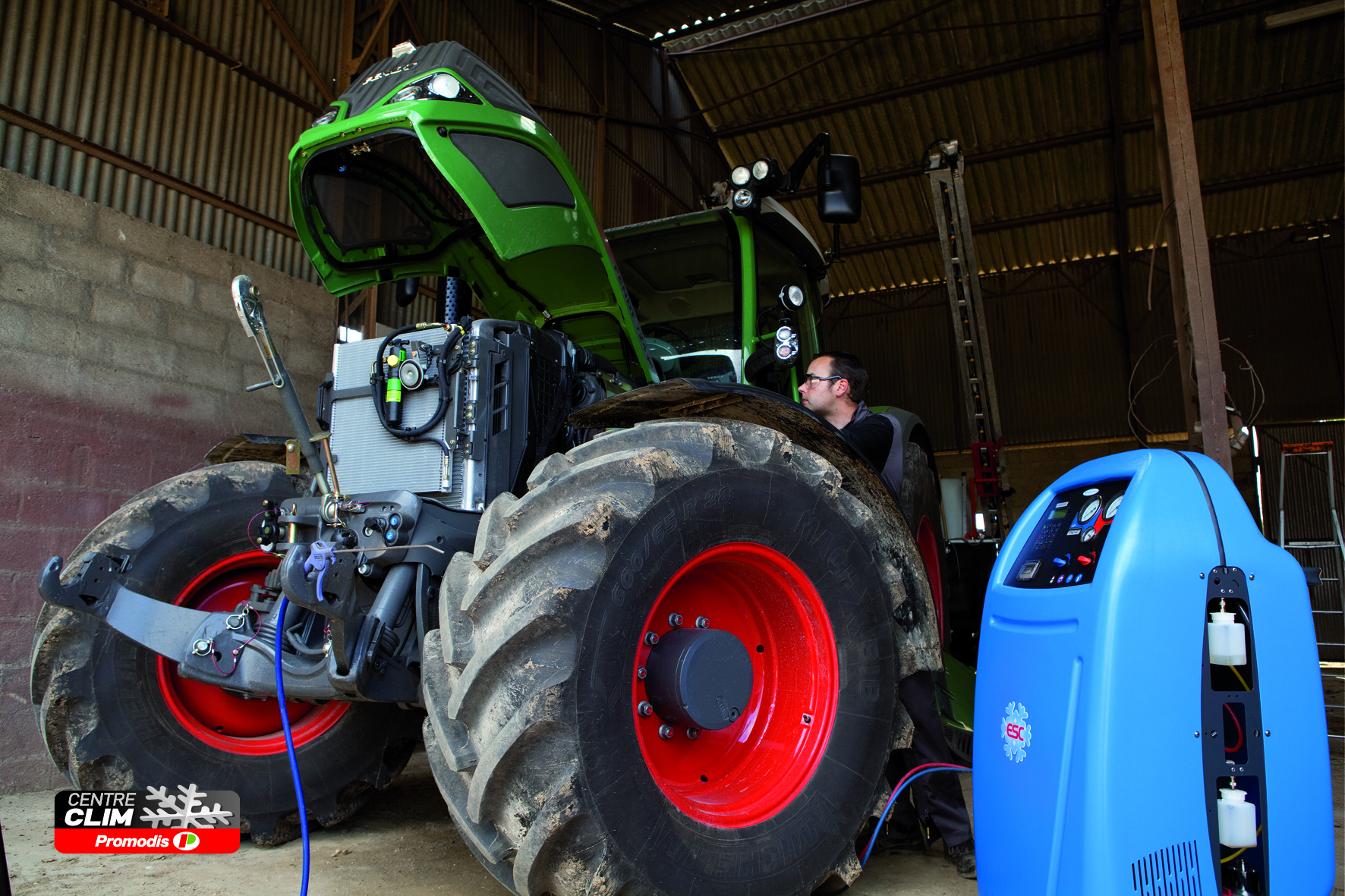 Quatre conseils pour bien entretenir la climatisation d’un tracteur agricole