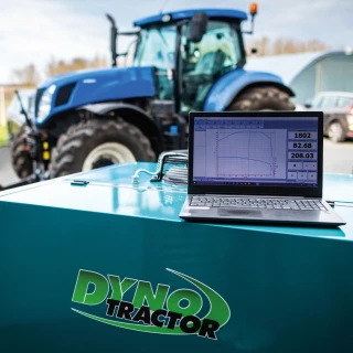 Reprogrammer le moteur des machines agricoles ne se fait pas à la légère