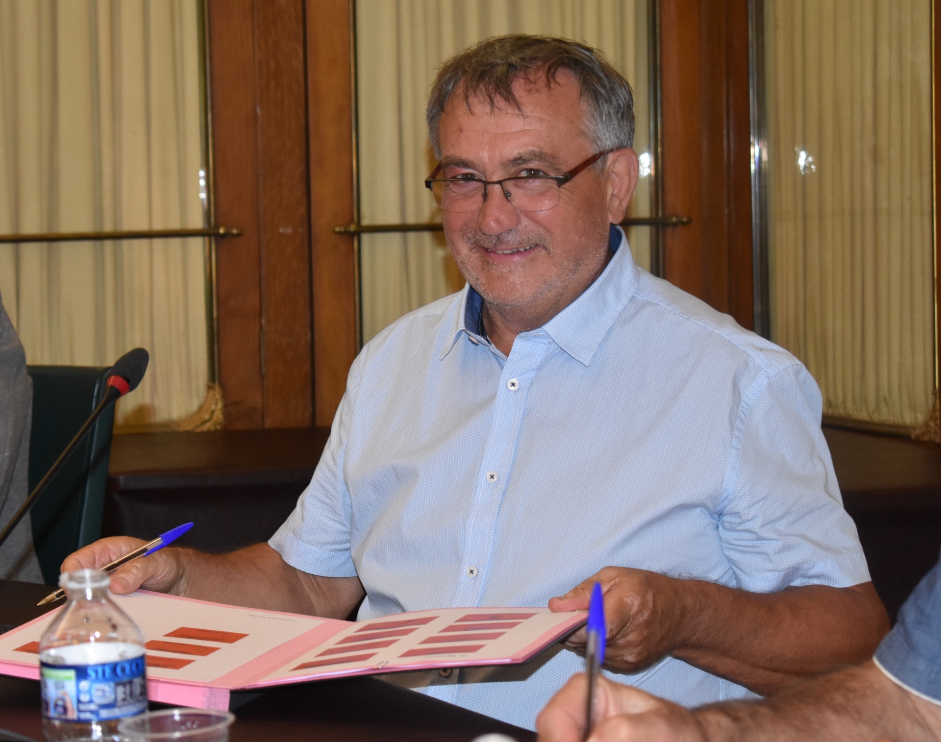 Olivier Pévérelli élu président de l'association des maires de l'Ardèche