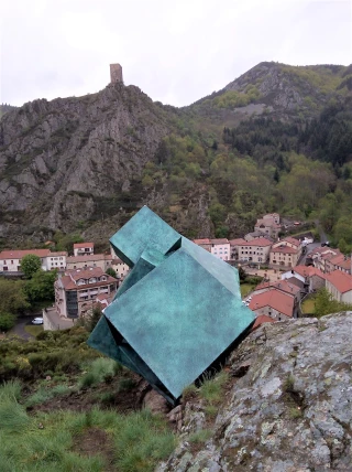 La Grotte de cristal, une nouvelle œuvre à découvrir !