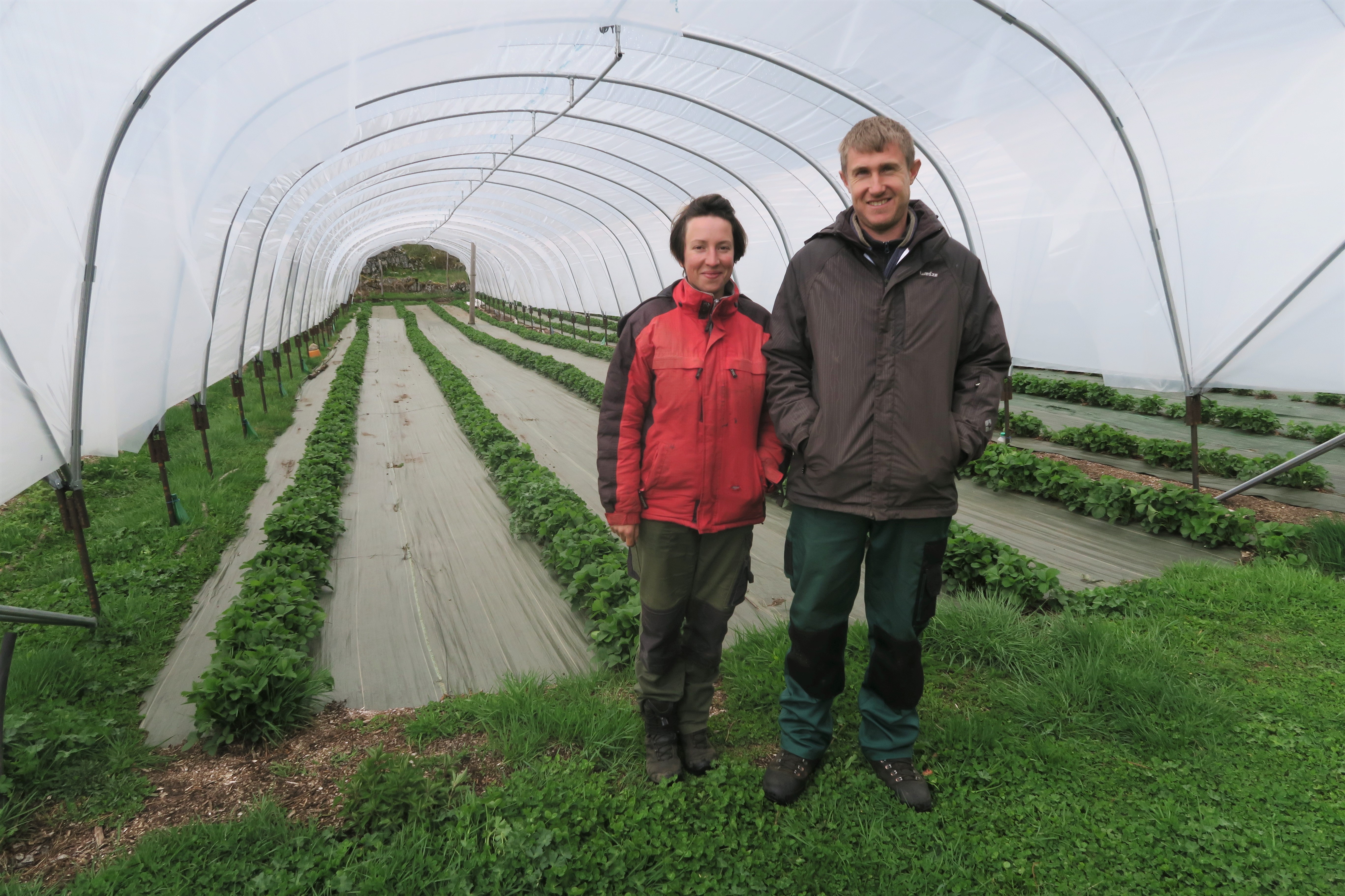 Manon et Joël, premiers agriculteurs installés à Astet depuis un demi-siècle !