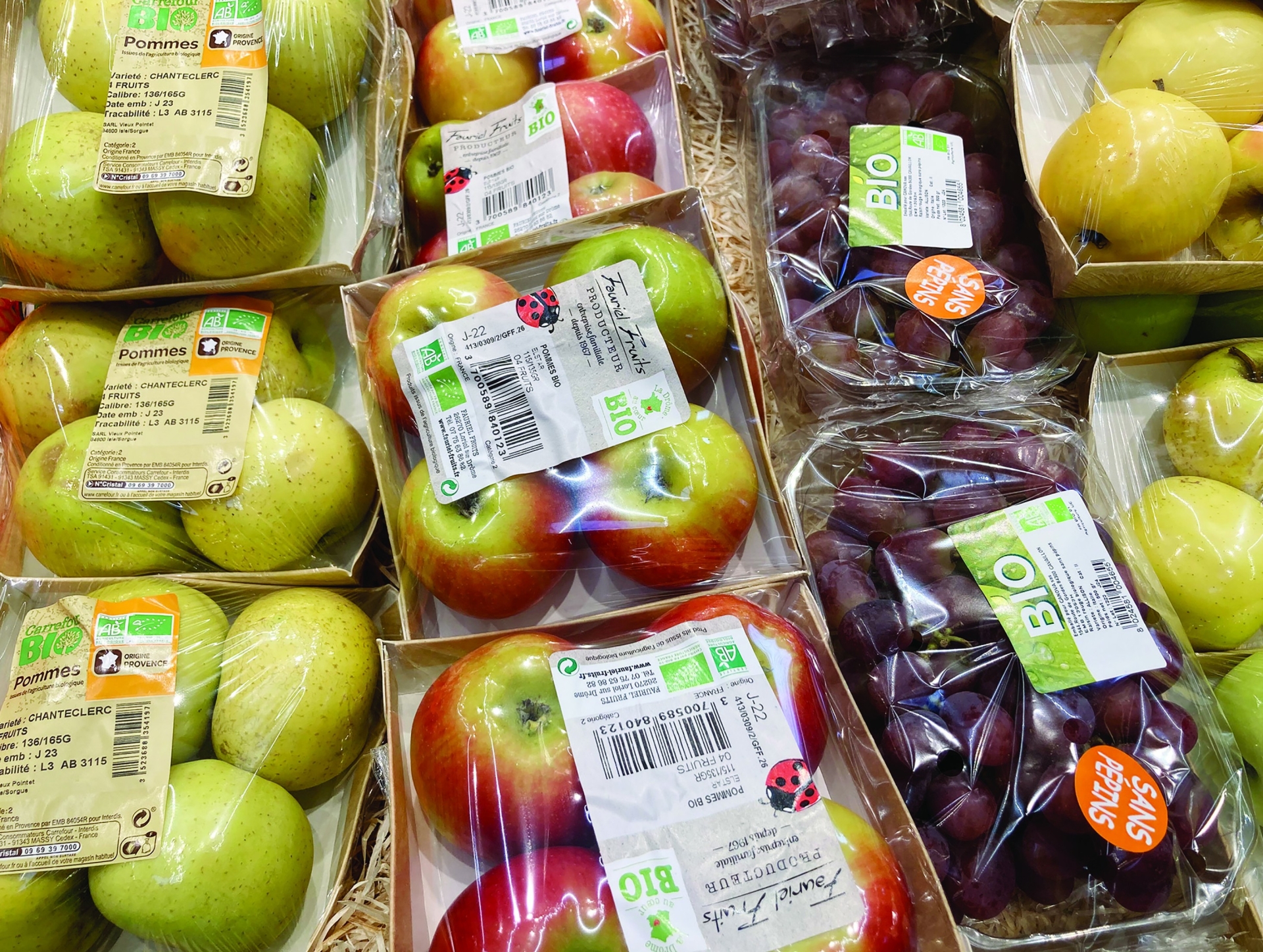 L’emballage plastique des fruits et légumes, interdit dès 2022