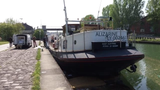 La péniche Alizarine reprend du service