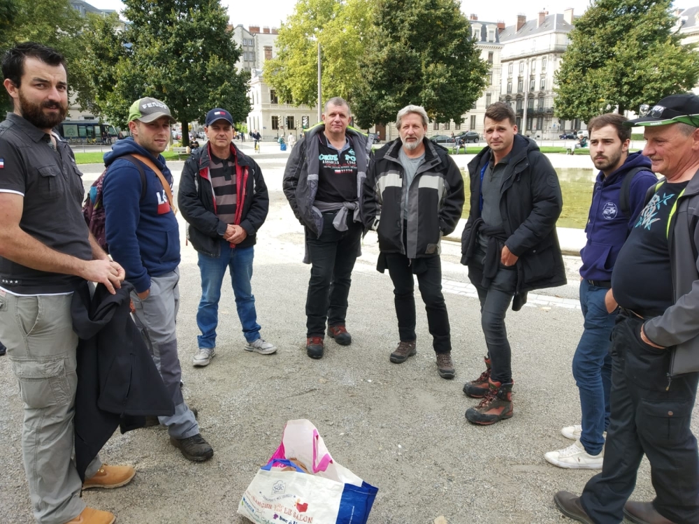 Une délégation ardéchoise s'est rendue à la manifestation du 5 octobre à Grenoble